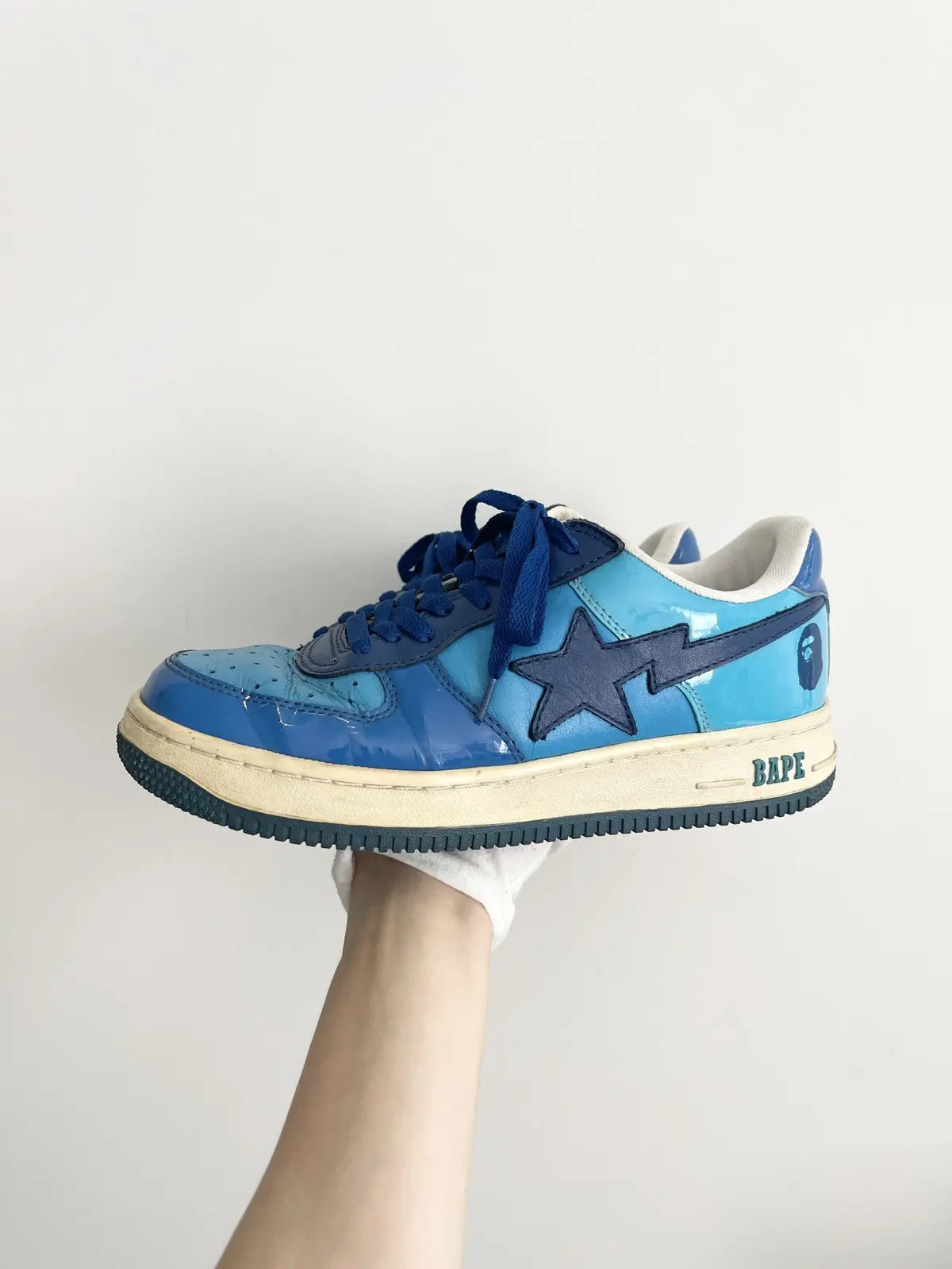 2000s Bape Colette Bapesta