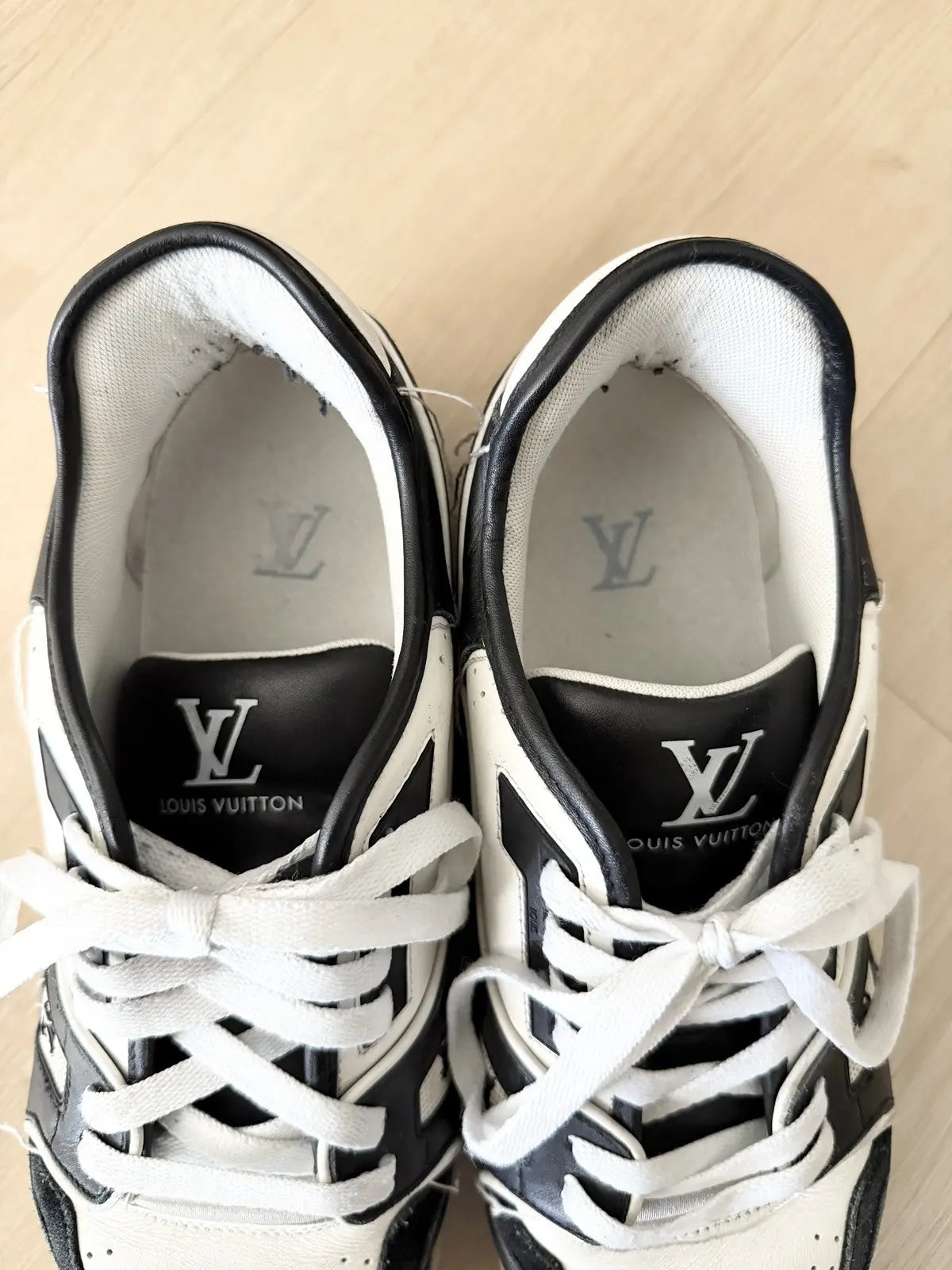 Louis Vuitton Trainer Virgil Abloh White Black Blue