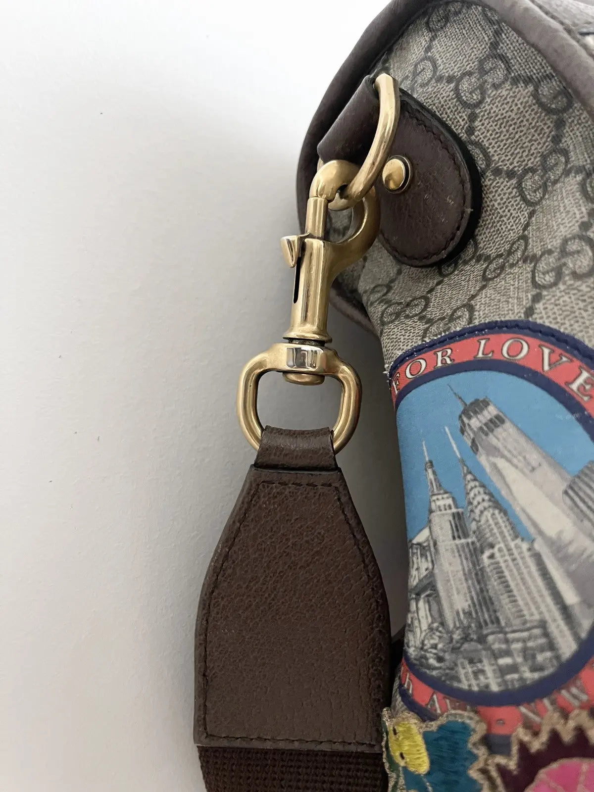 Gucci GG Supreme Monogram Courrier Medium Duffle Bag