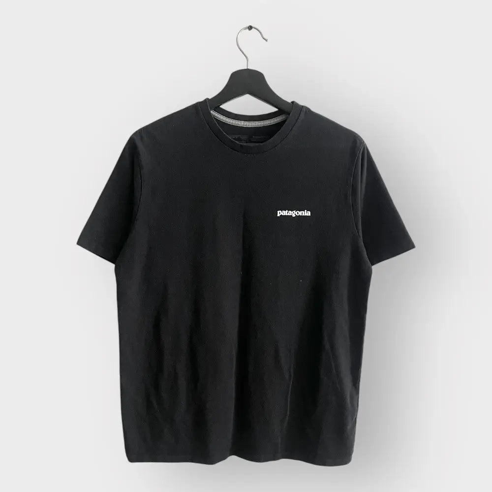 2000s Patagonia Outdoor Logo Tee