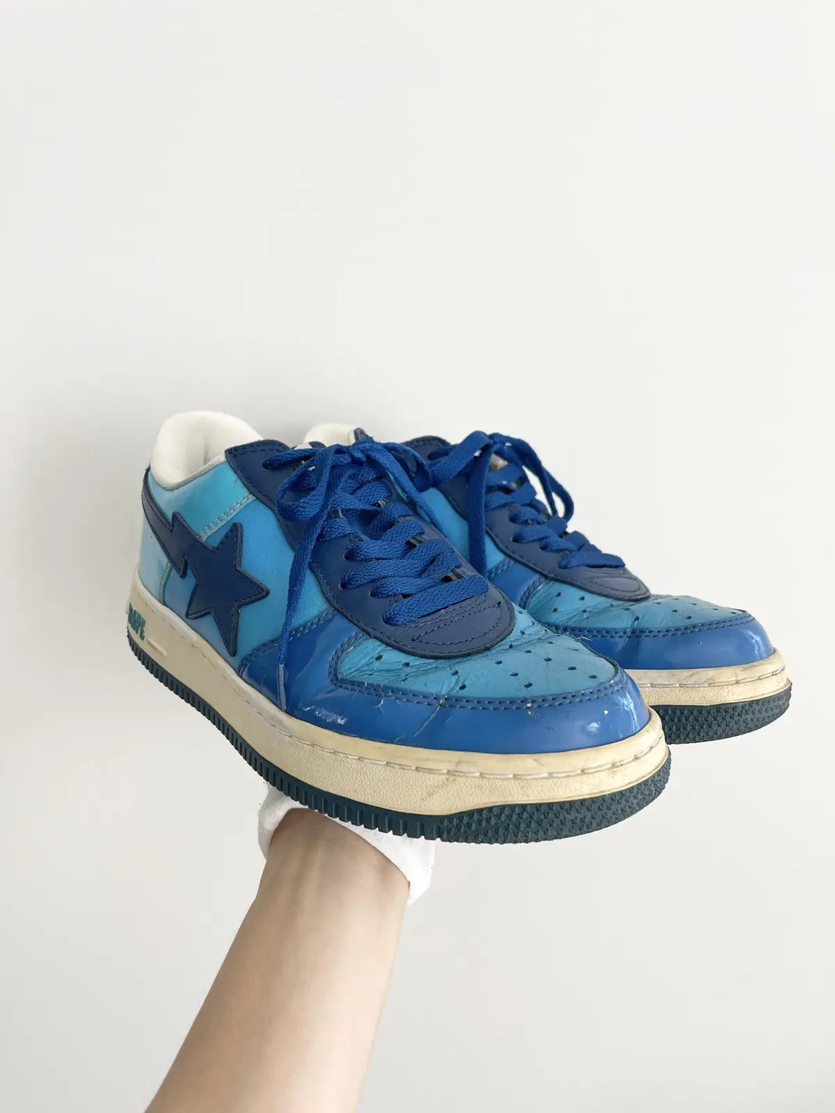2000s Bape Colette Bapesta