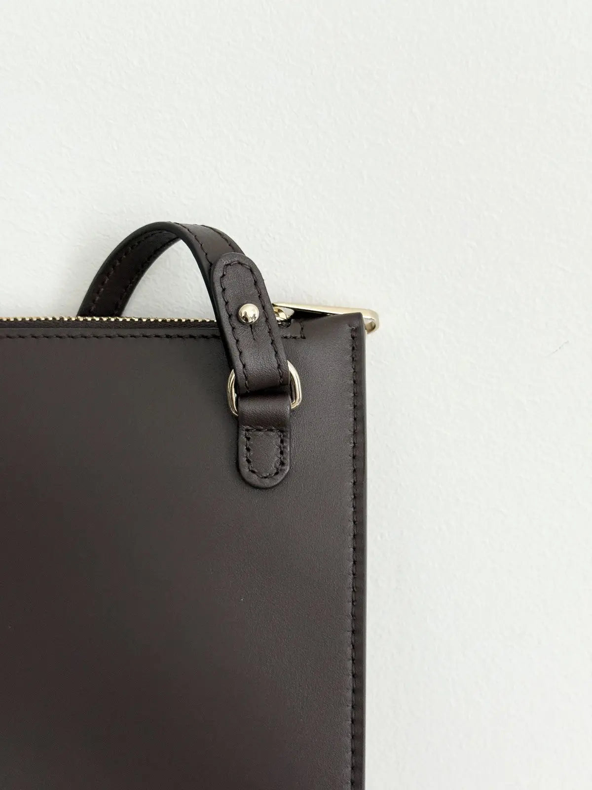 Gucci Jumbo Logo Leather Hand Bag