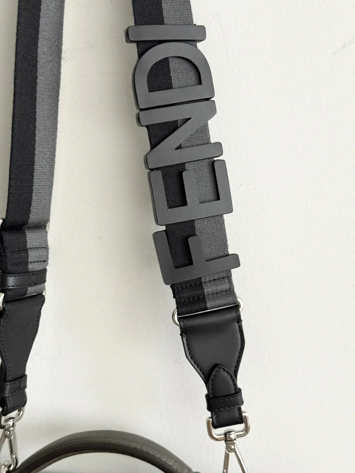 Fendi Peekaboo Iseeu Small Handbag