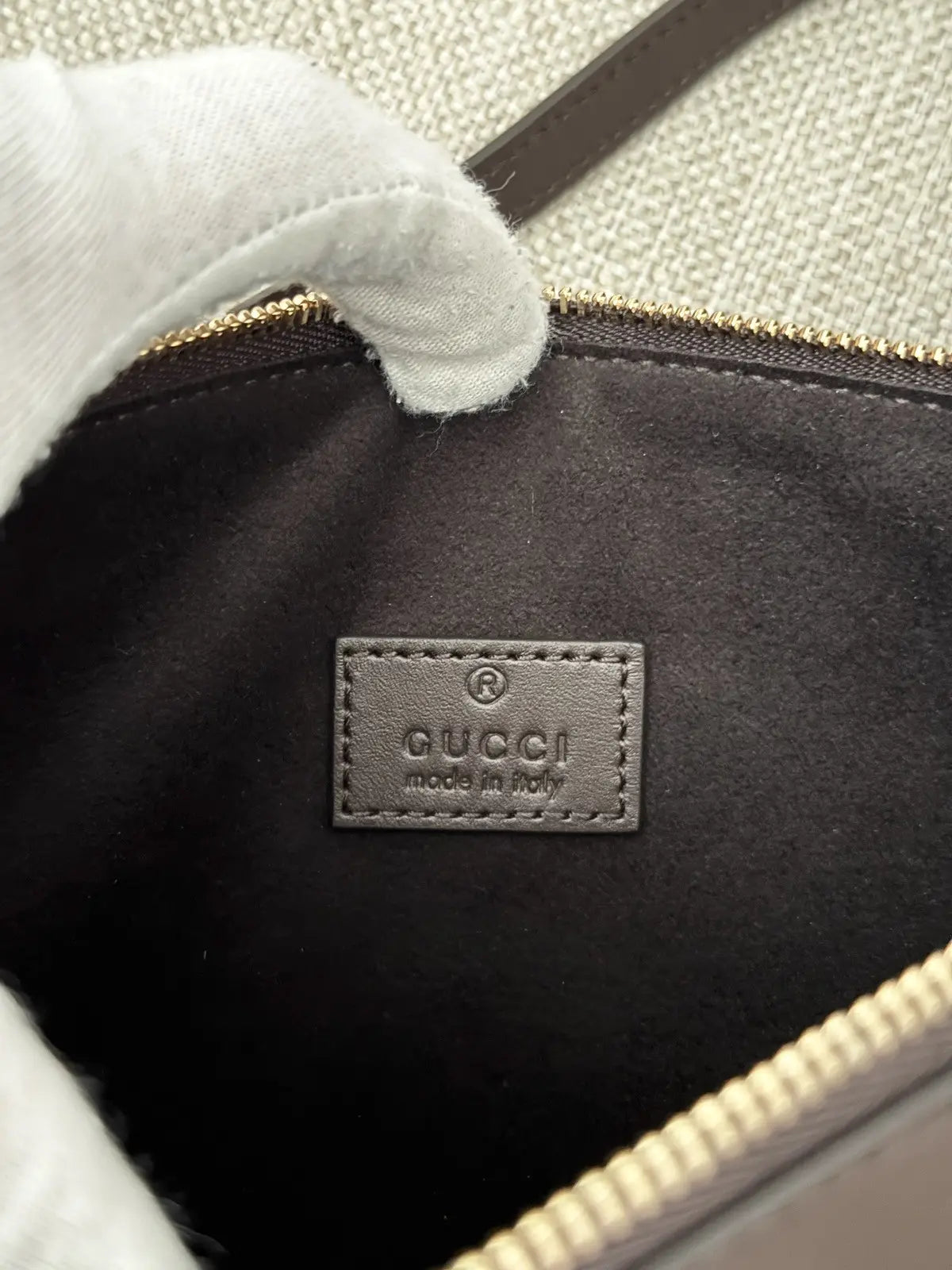 Gucci Jumbo Logo Leather Hand Bag