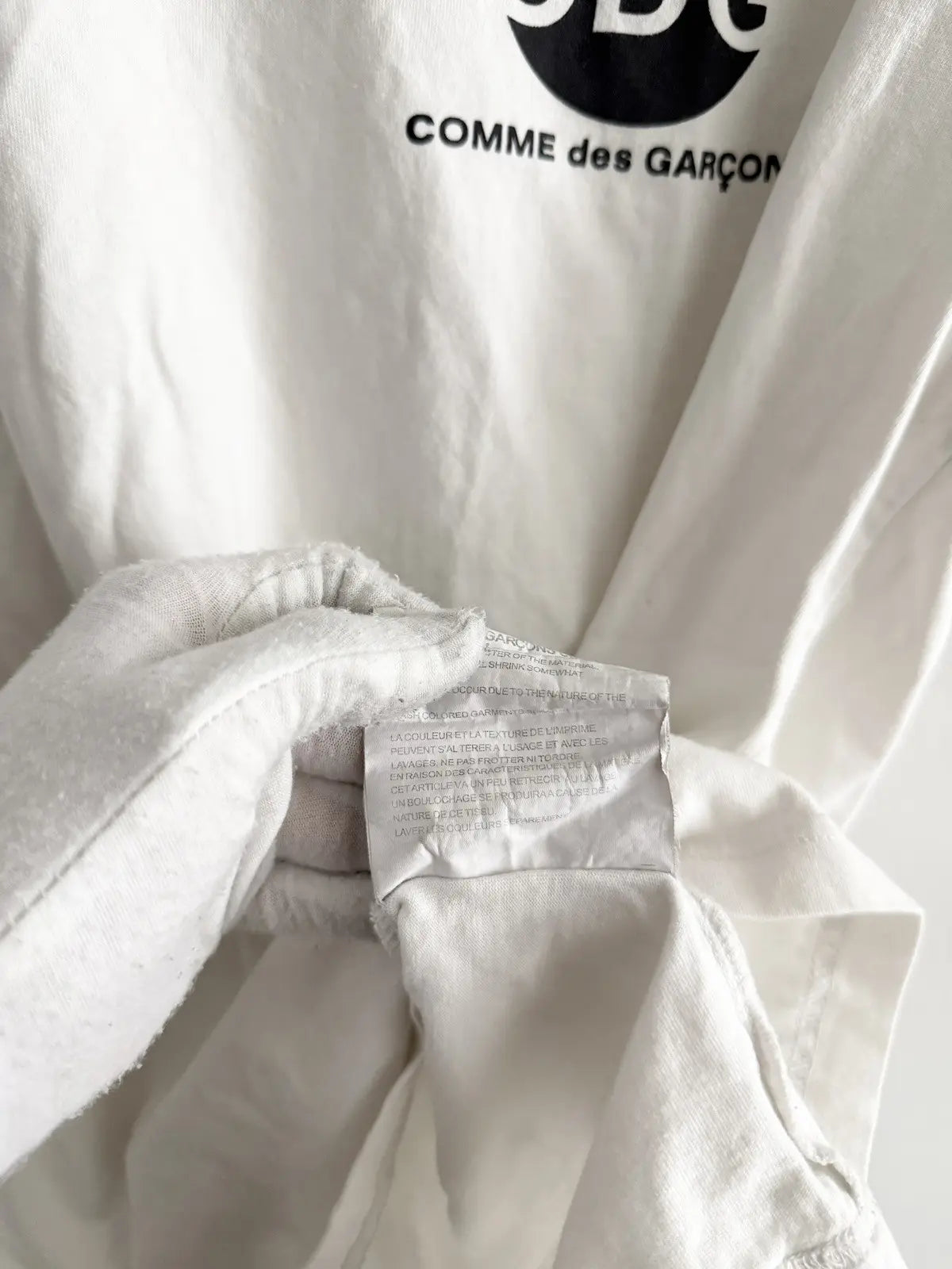 2010s Comme Des Garçons CDG Japanese Flag Logo Tee