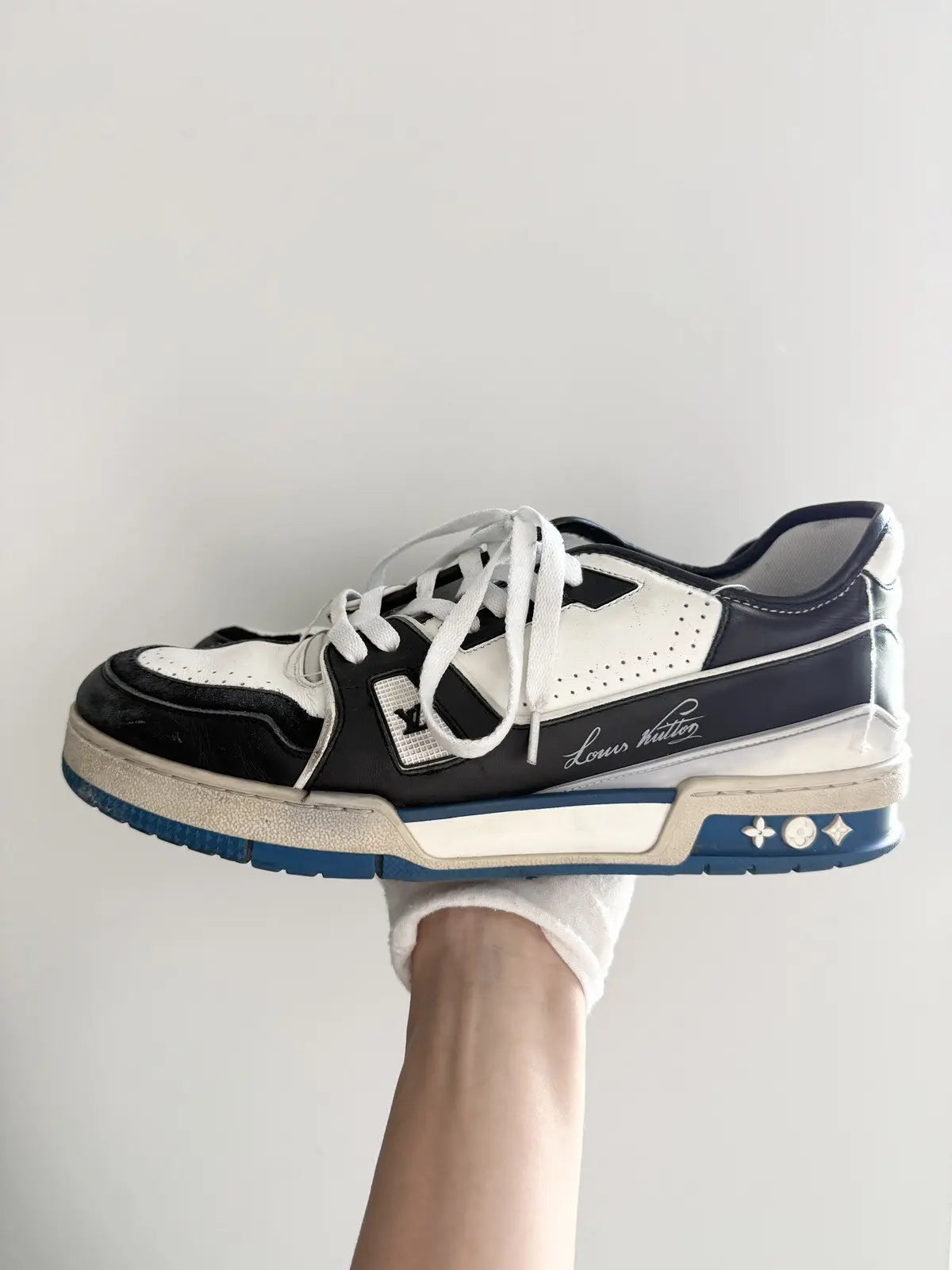Louis Vuitton Trainer Virgil Abloh White Black Blue