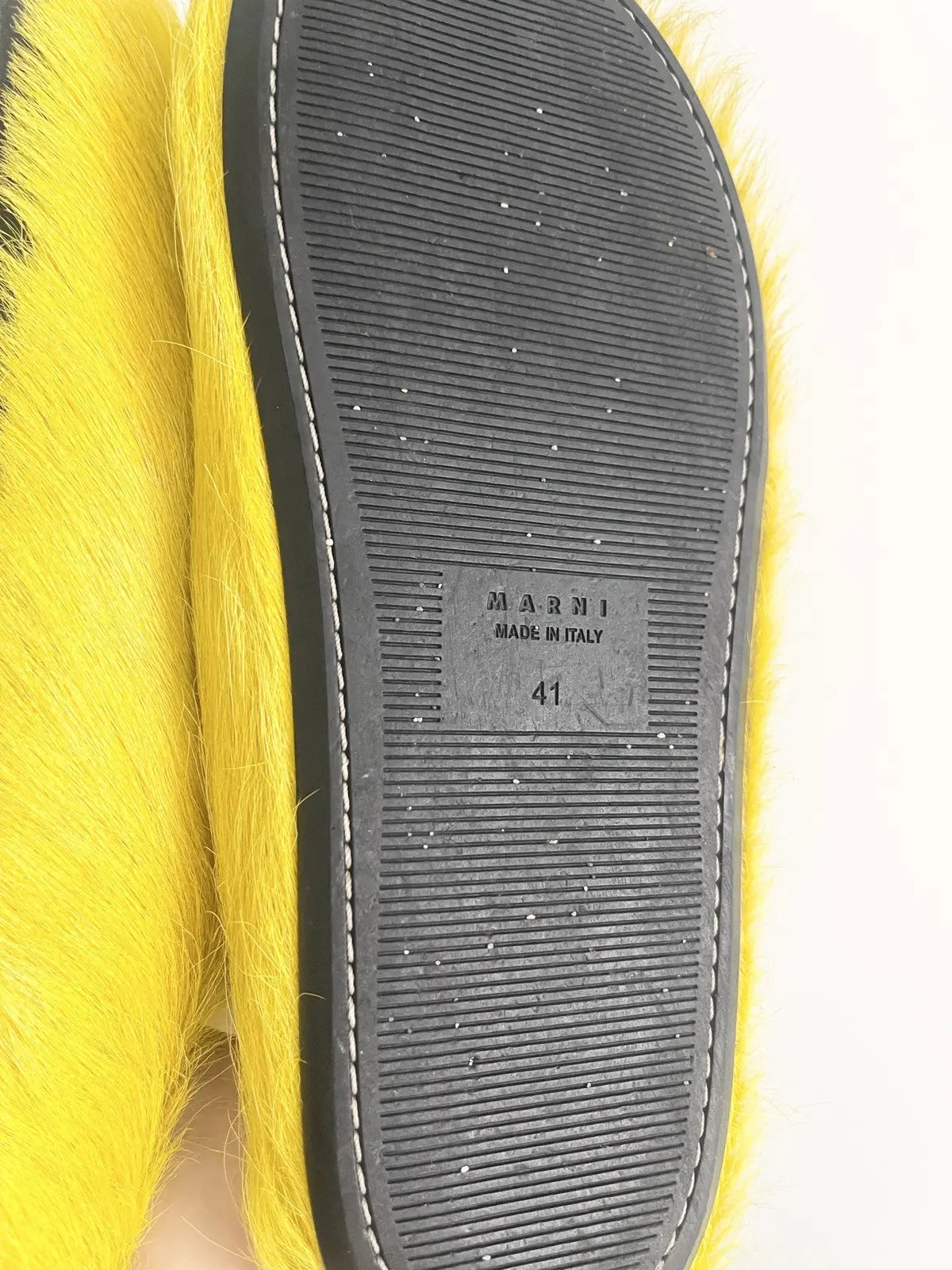 Marni Yellow Fussbett Loafers