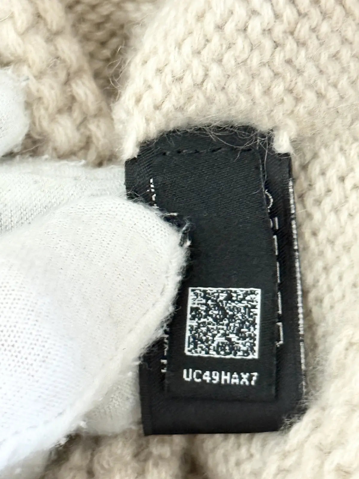 Chanel Cashmere Wool CC Beanie