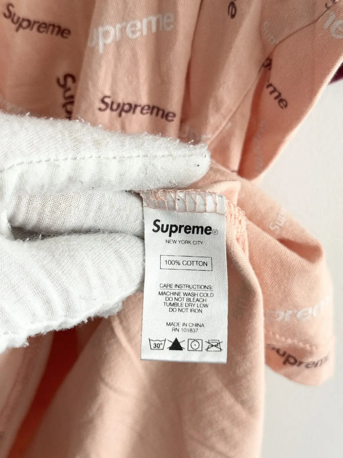 2018 Supreme Scatter Ringer Tee