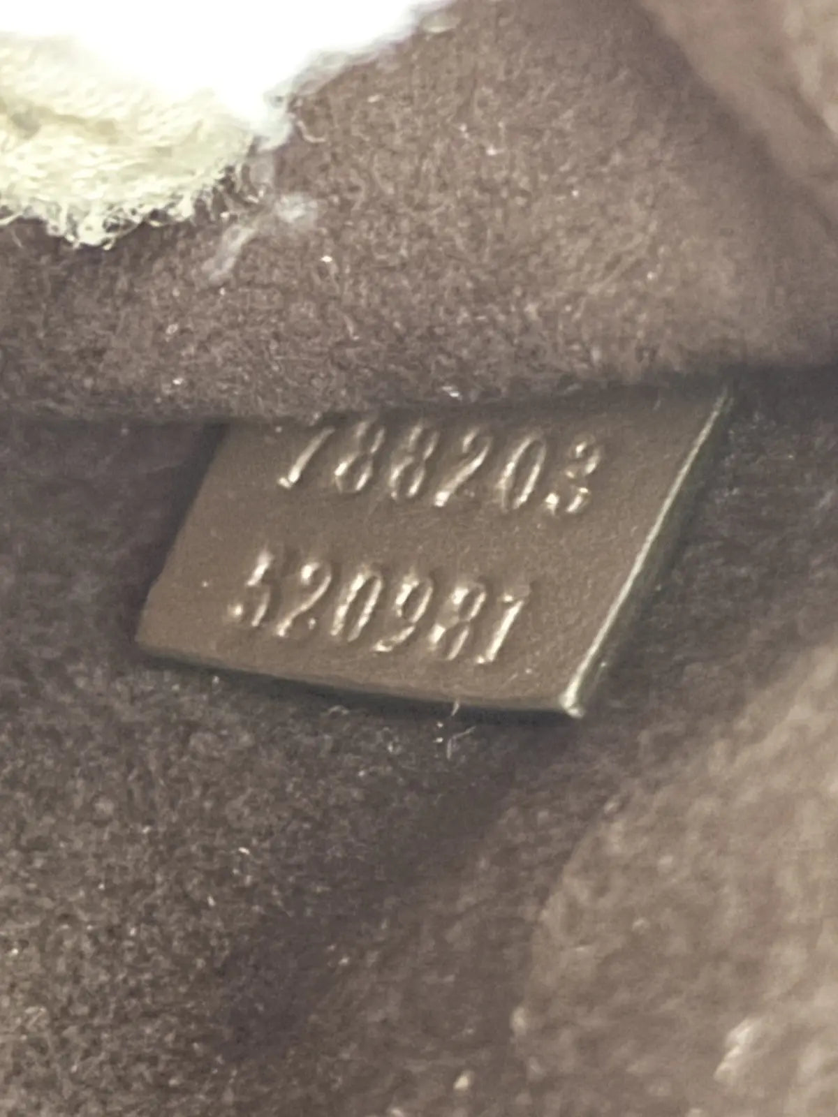 Gucci Jumbo Logo Leather Hand Bag