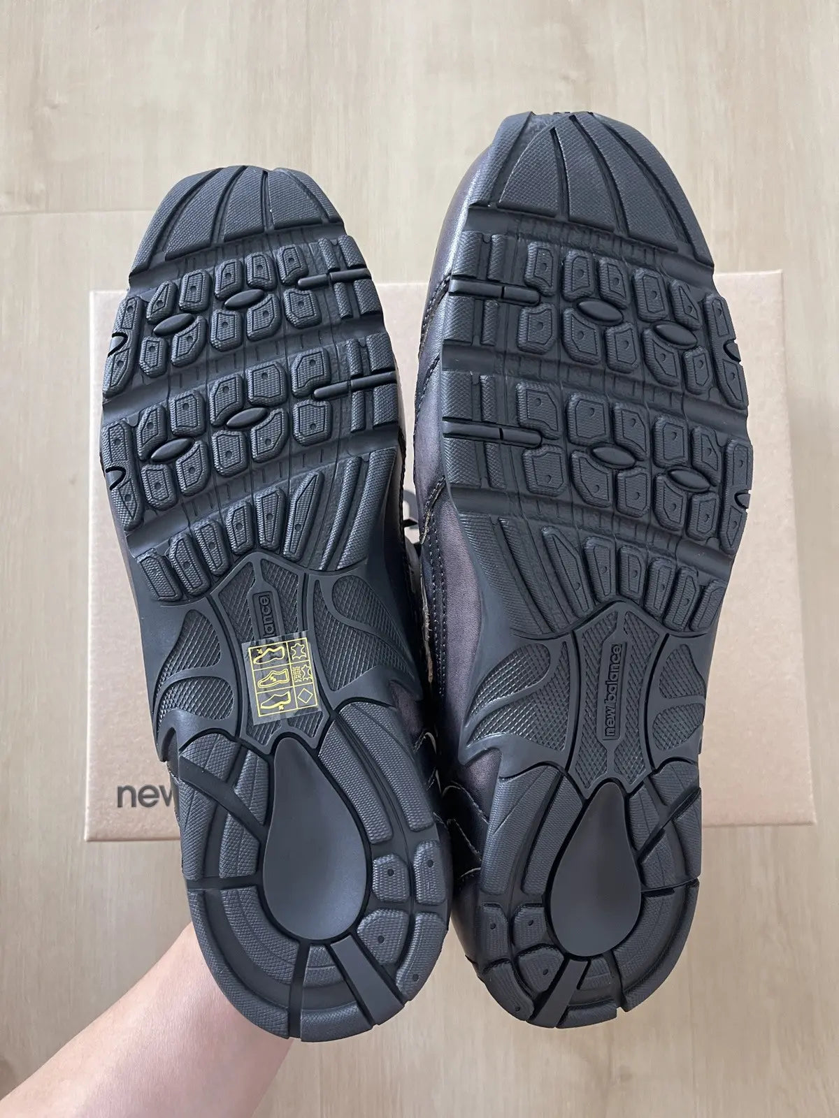 FW24 Miu Miu x New Balance 530SL