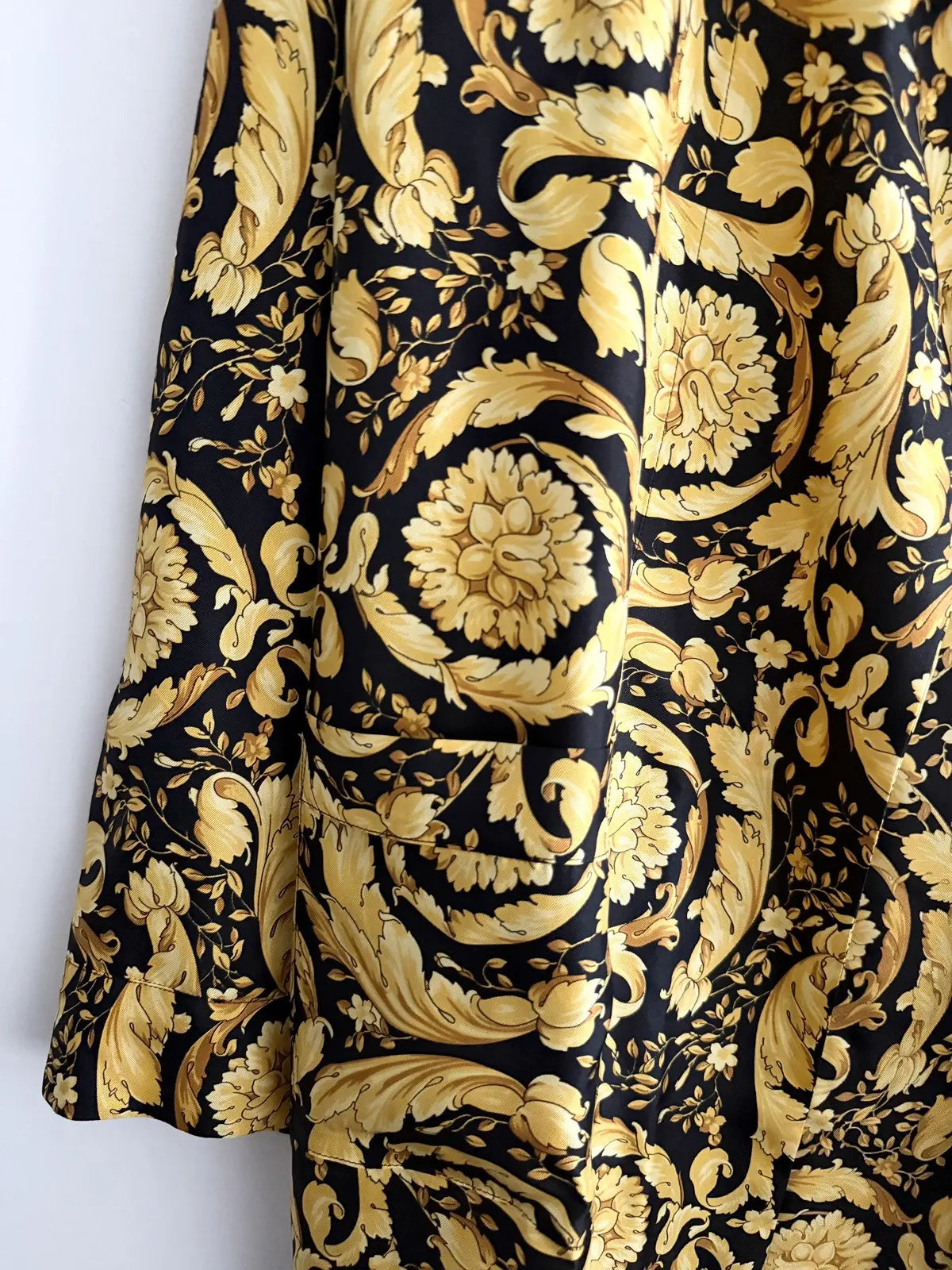 Versace Silk Twill Baroquel Robe
