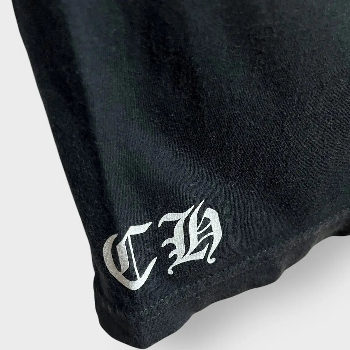 Chrome Hearts Triple Daggers Scroll Logo Tee