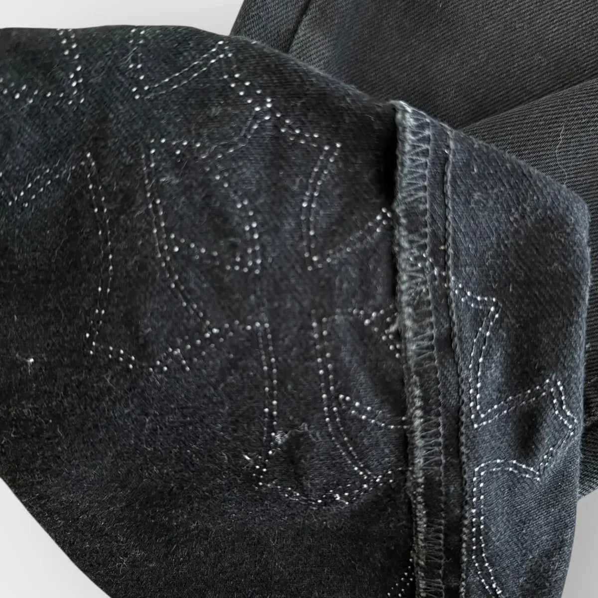 Chrome Hearts Miami Exclu. Pink Patch Levis Jeans