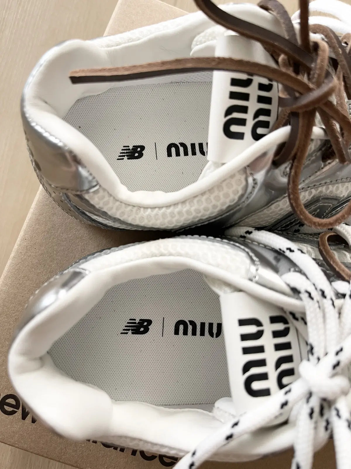 FW24 Miu miu x New Balance 530SL