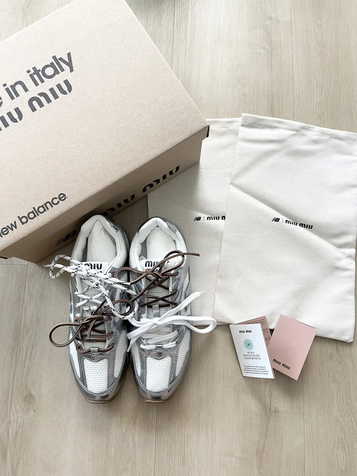 FW24 Miu miu x New Balance 530SL