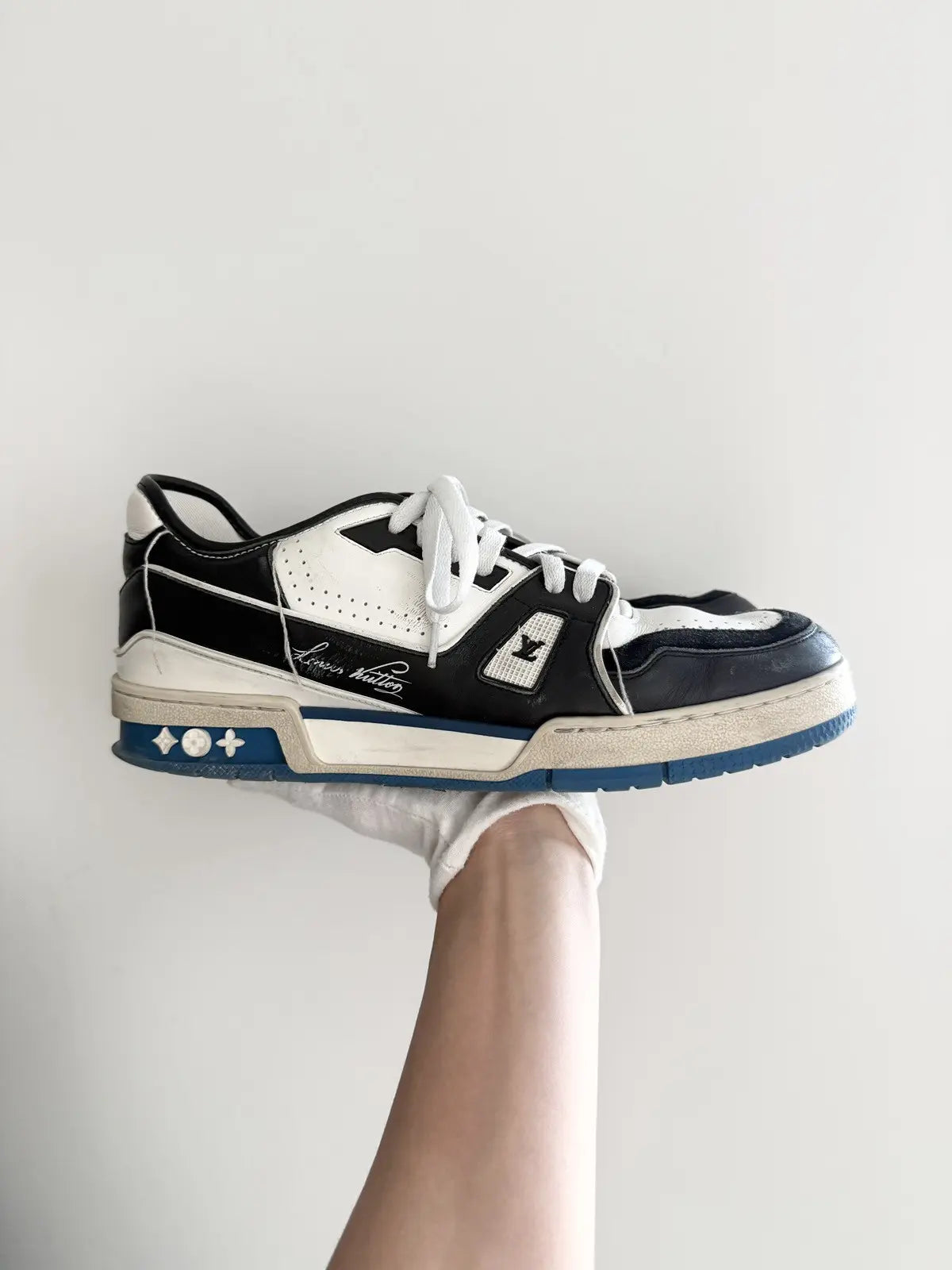 Louis Vuitton Trainer Virgil Abloh White Black Blue