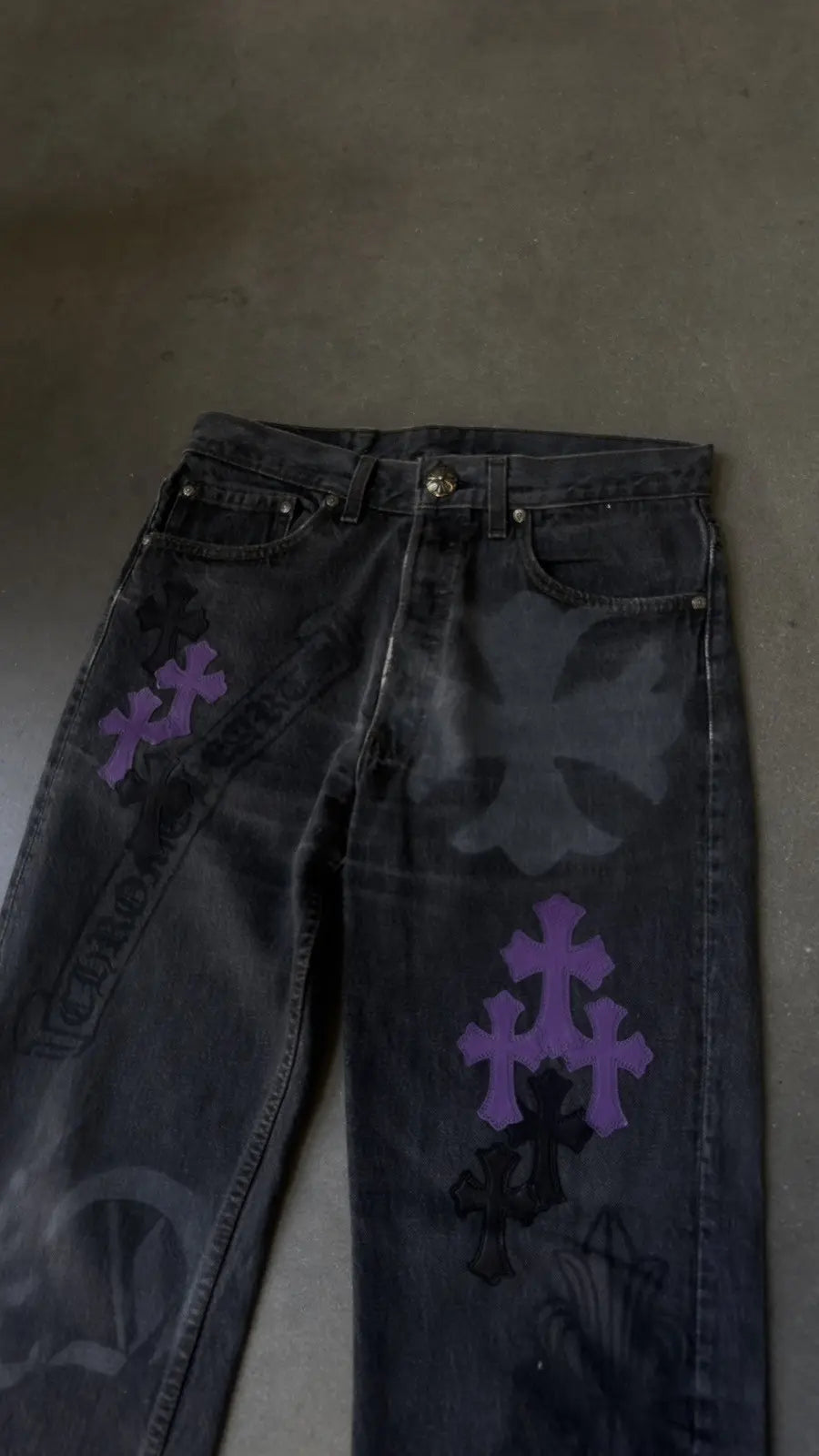 Chrome Hearts Levi's Cross Patch Stencil Jeans