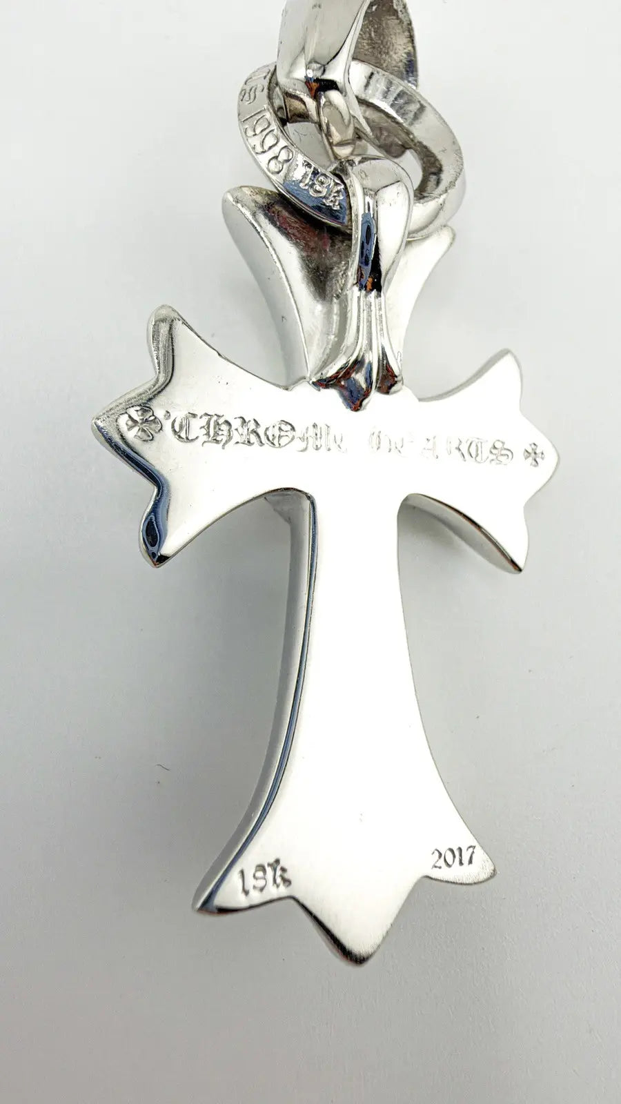 Chrome Hearts 18K White Gold Emerald Vine Cross Pendant Chrome Hearts