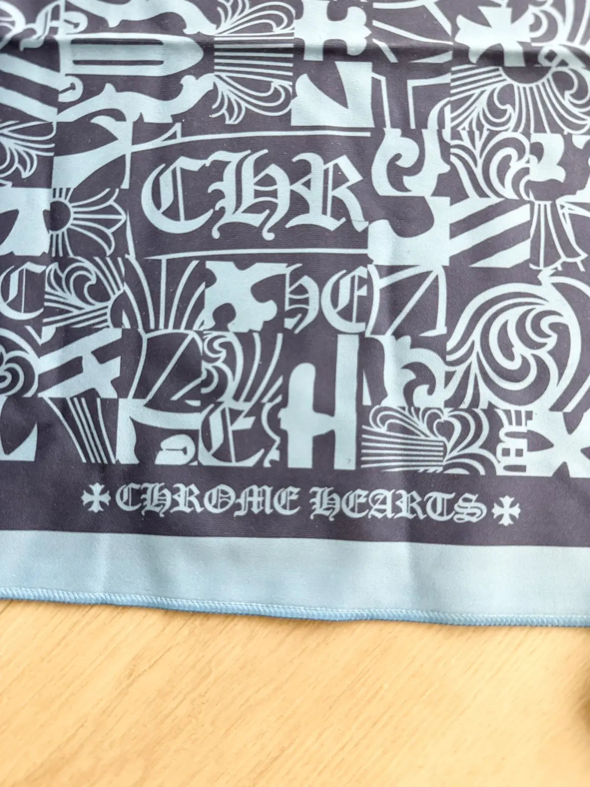 Chrome Hearts Sunglasses Case + Cloth