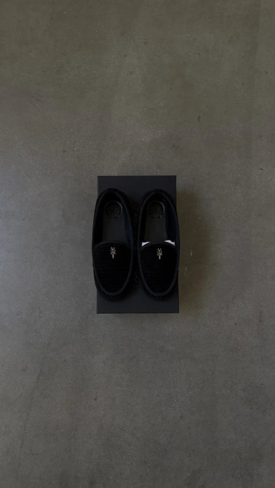 Chrome Hearts Black Corduroy Dagger Slippers