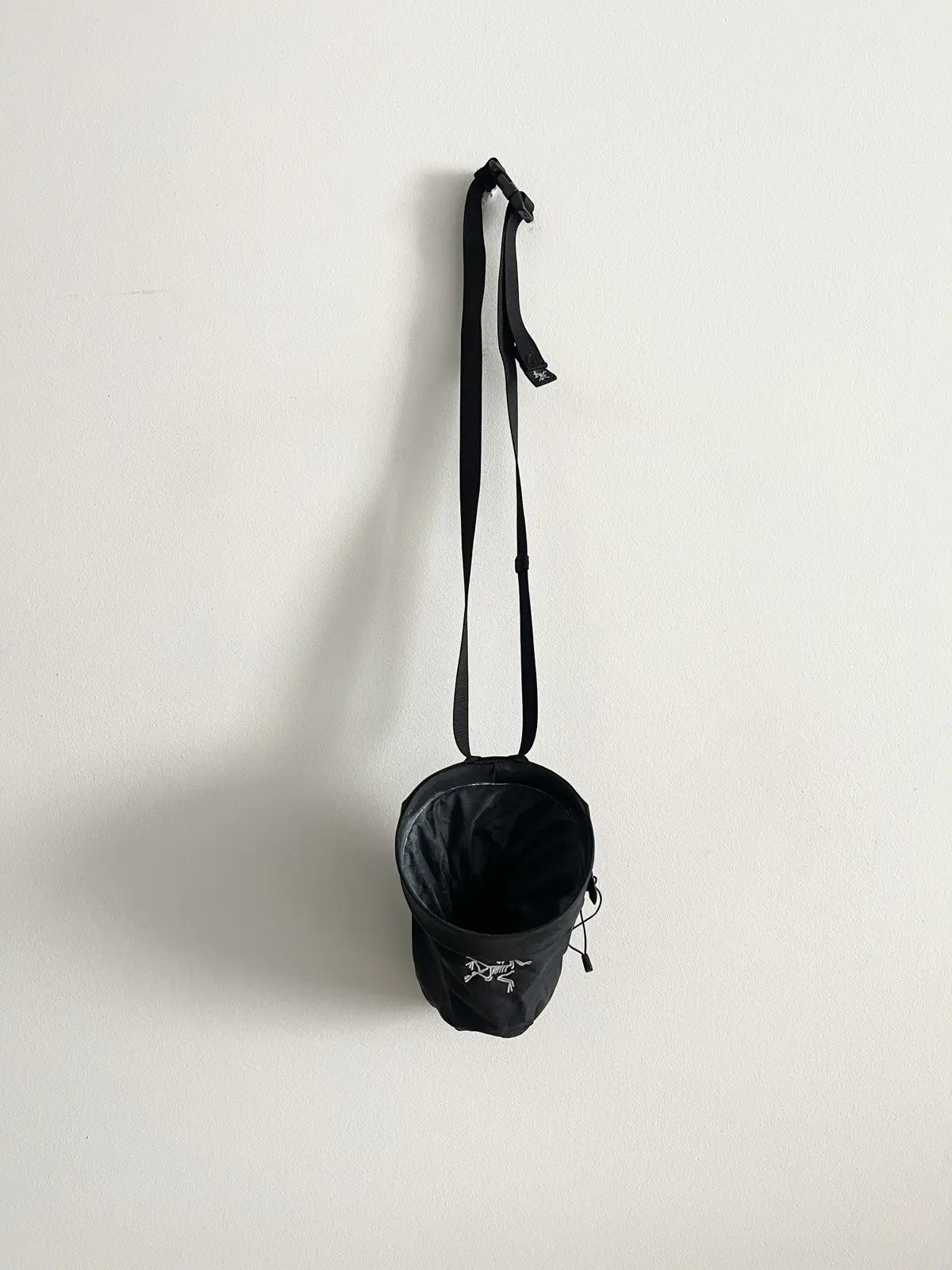 2010s Arc’teryx Ion Chalk Bag Small