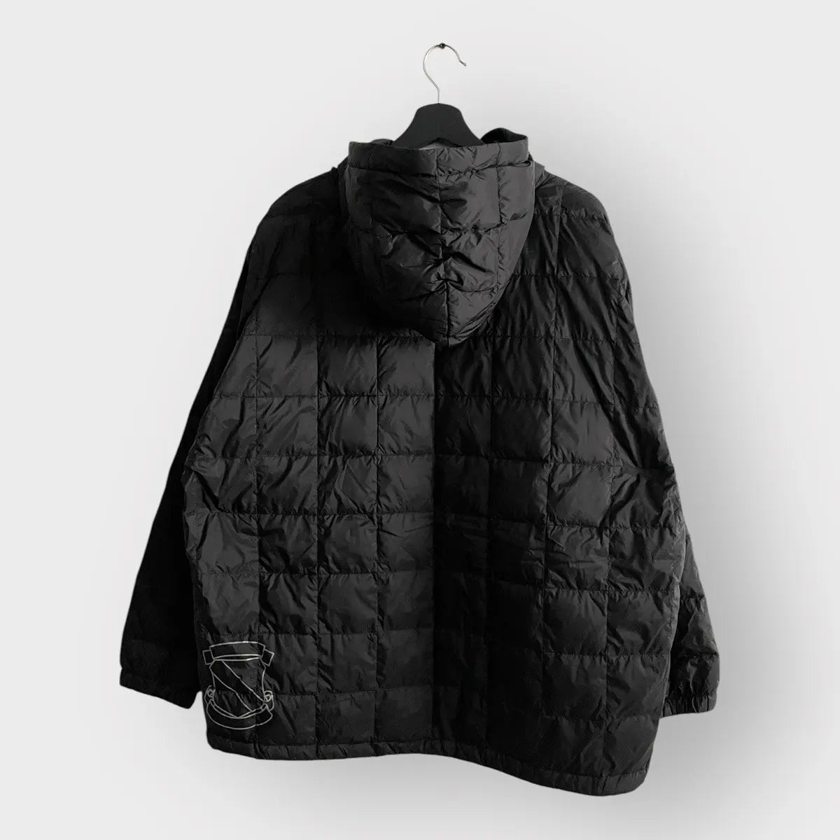 2010s Number (N)ine Taion Center Logo Quilted Hoodie