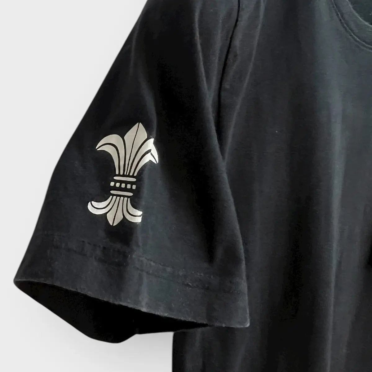 Chrome Hearts Monogram Dagger Scroll Logo Tee