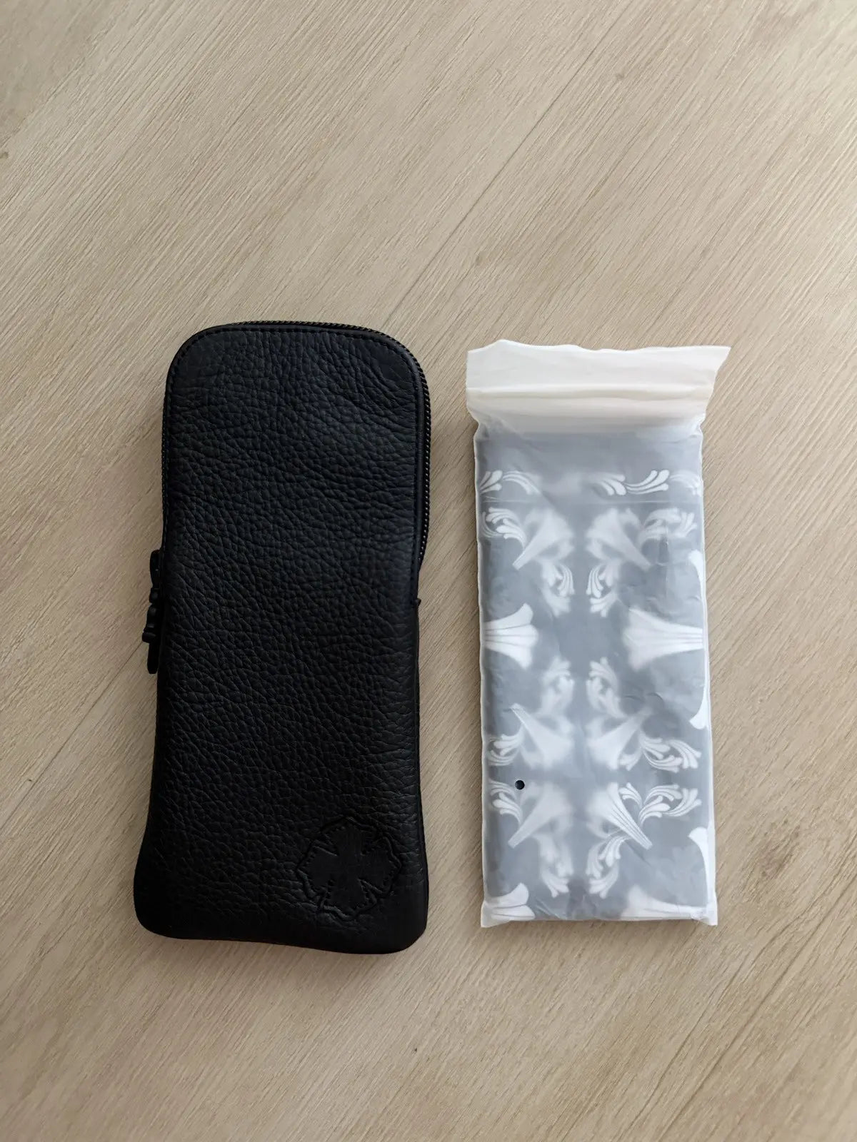 Chrome Hearts Sunglasses Case + Cloth