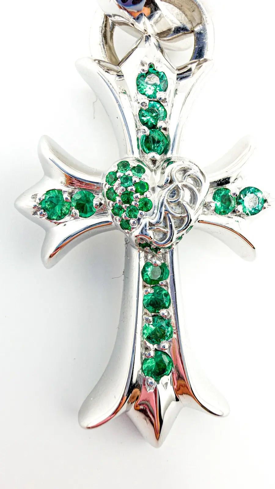 Chrome Hearts 18K White Gold Emerald Vine Cross Pendant Chrome Hearts