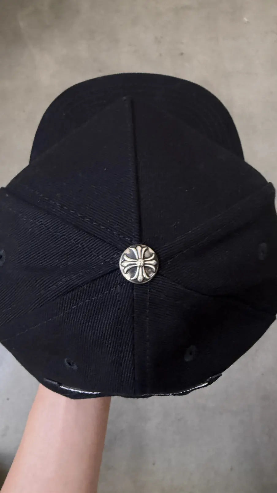 Chrome Hearts Horseshoe Cross Baseball Hat
