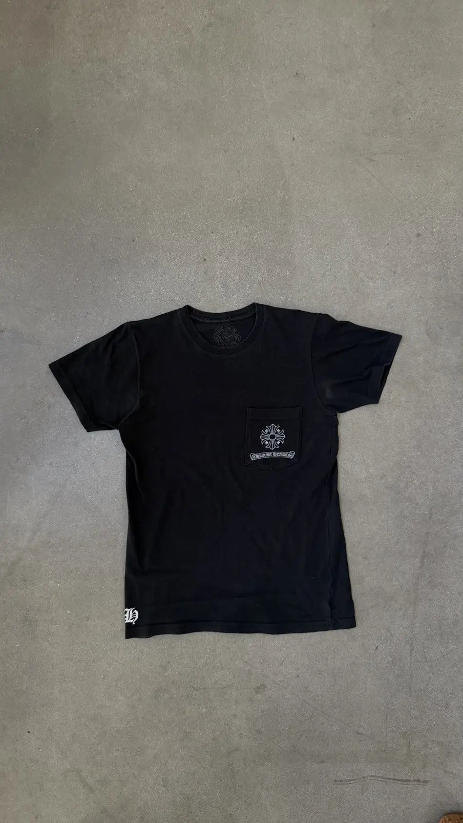 Chrome Hearts LA Exclusive Scroll Label Cross T-Shirt