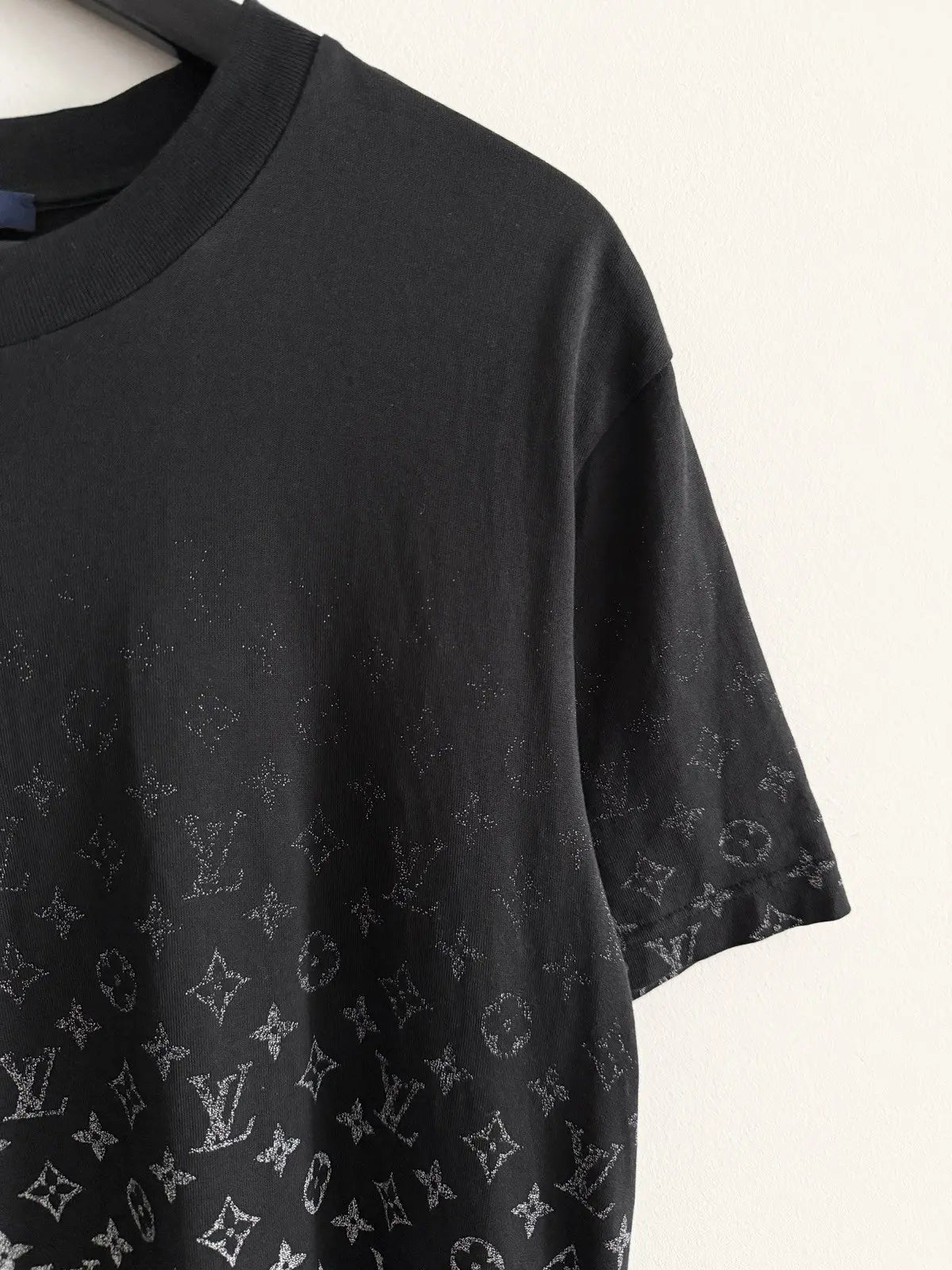 Louis Vuitton Gradient Monogram Tee