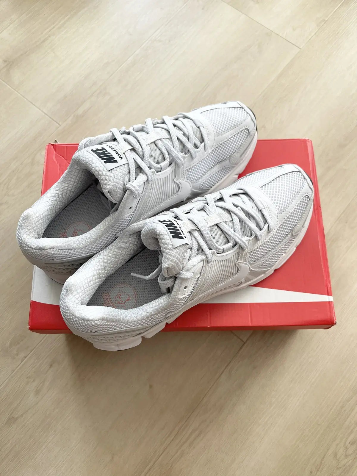 Nike Zoom Vomero 5 Vast Grey