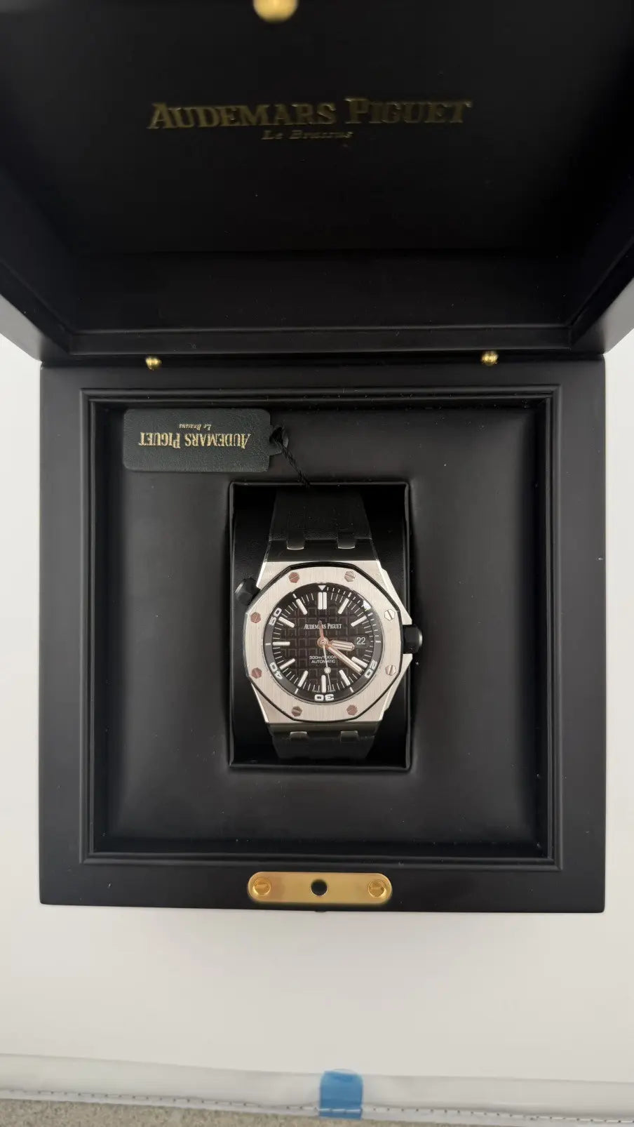 Audemars Piguet Royal Oak Offshore Diver Black Dial Auto Men's 42mm