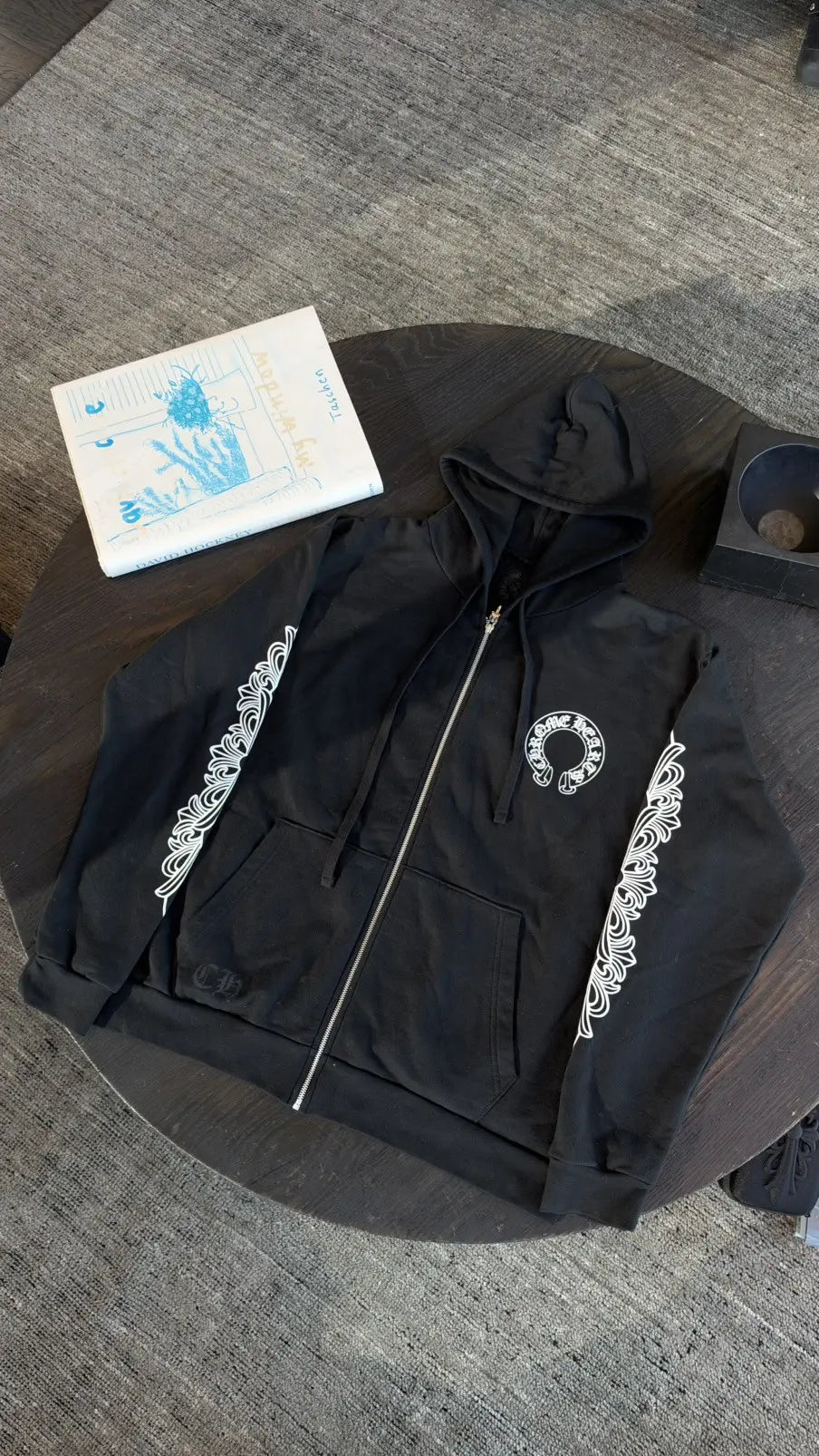Chrome Hearts Horseshoe Floral Cross-Sleeve Zip-Up Hoodie Size XL Chrome Hearts
