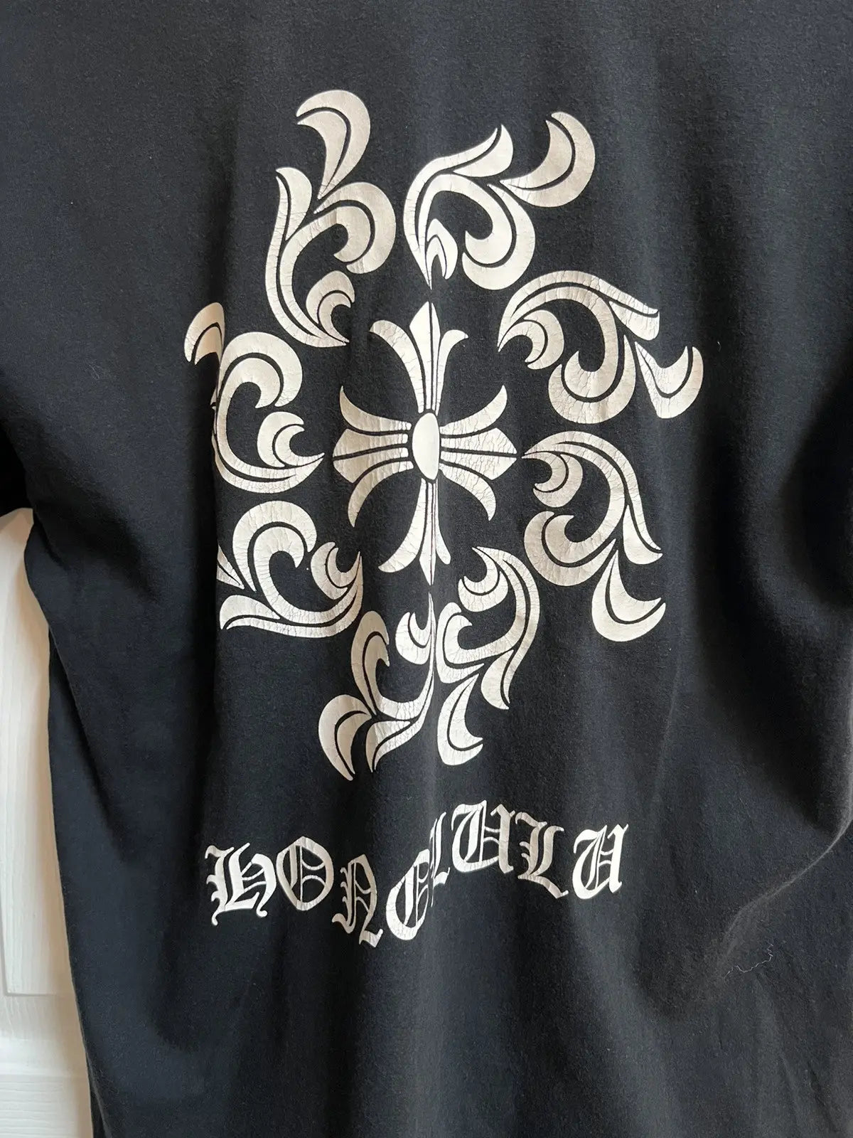 Chrome Hearts Honolulu Cross Symbol Pocket Tee