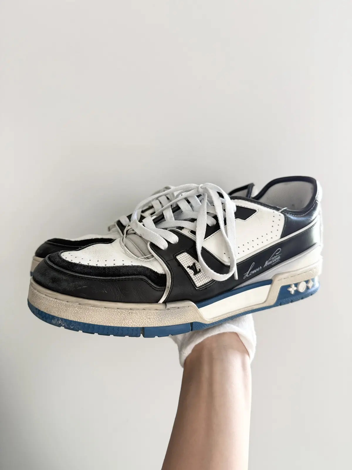 Louis Vuitton Trainer Virgil Abloh White Black Blue