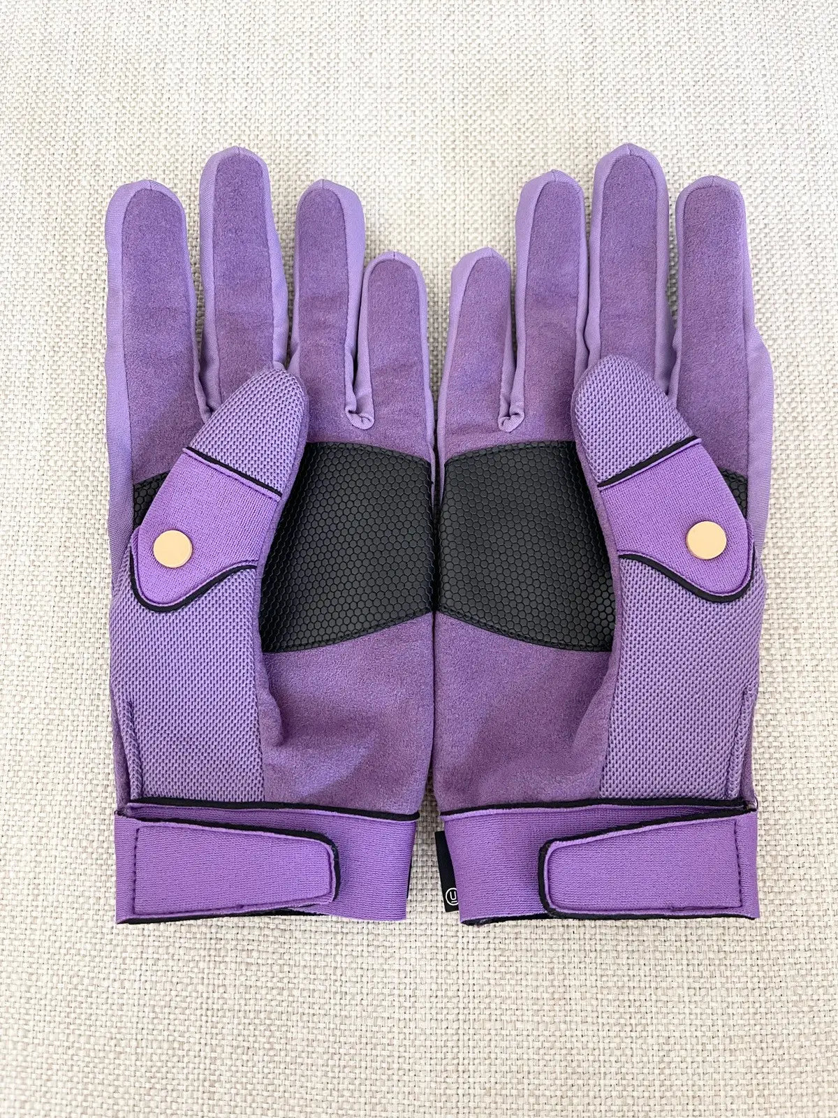 AW21 Undercover Neon Genesis Evangelion Gloves