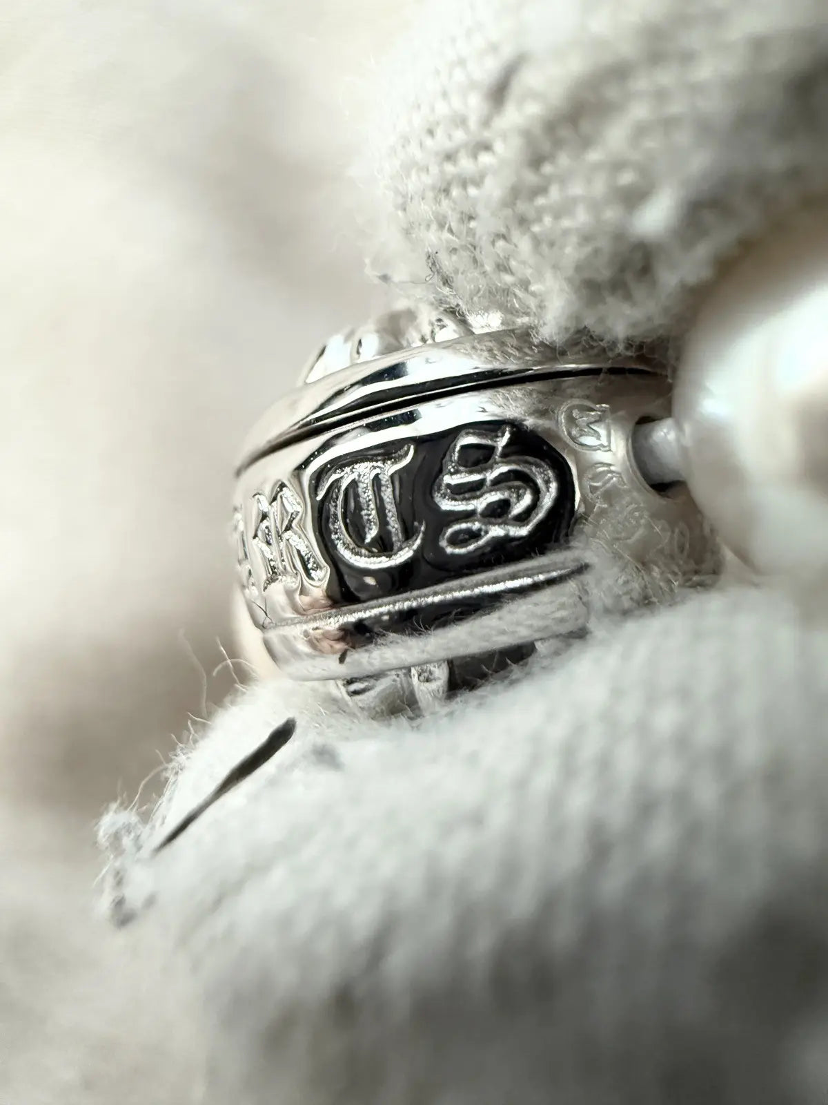 Chrome Hearts Mikimoto White Pearl Bracelet