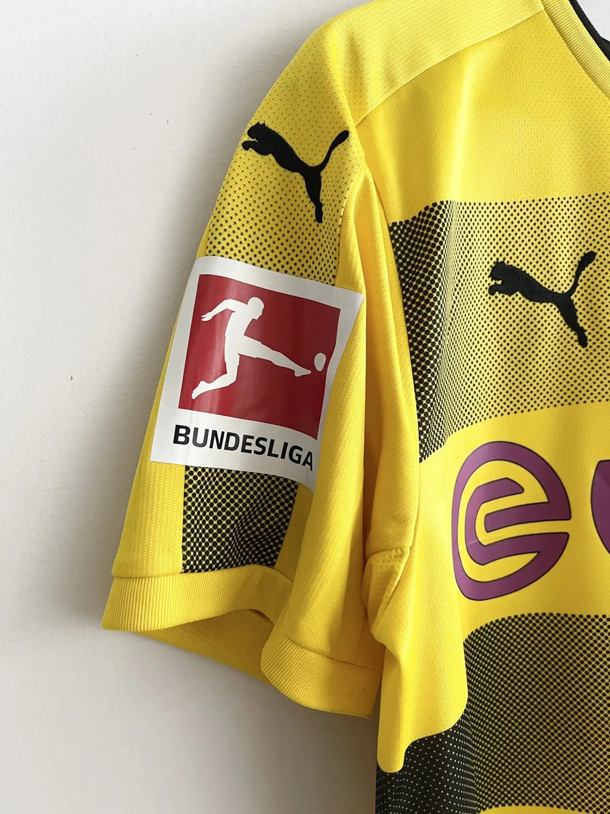 2017-18 Borussia Dortmund Home Jersey #22 Pulisic