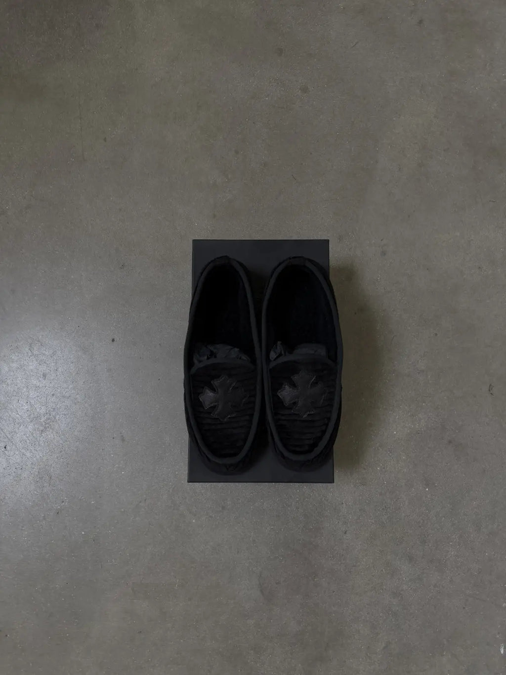Chrome Hearts Black Plus Patch Slippers