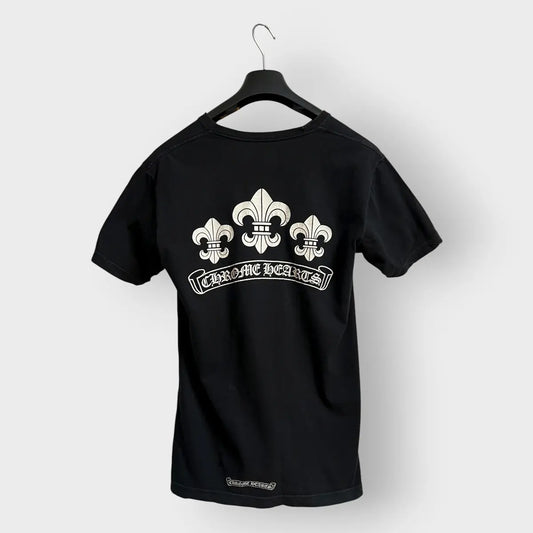 Chrome Hearts Triple Daggers Scroll Logo Tee