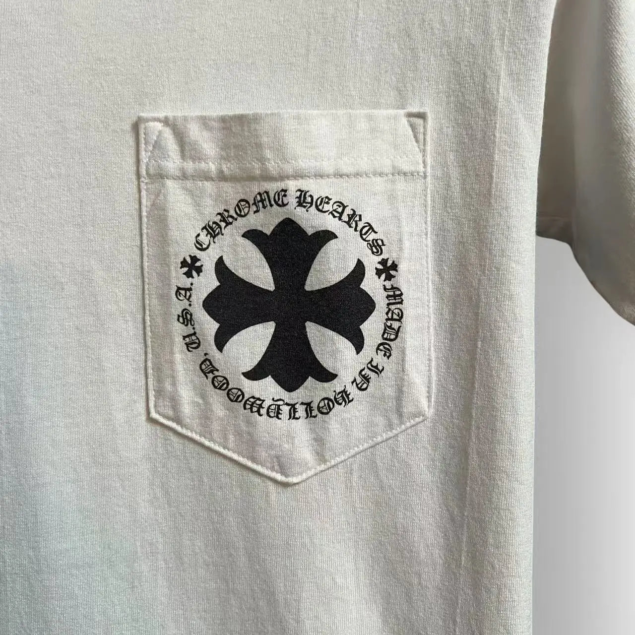 Chrome Hearts Monogram Seal Cross Pocket Tee