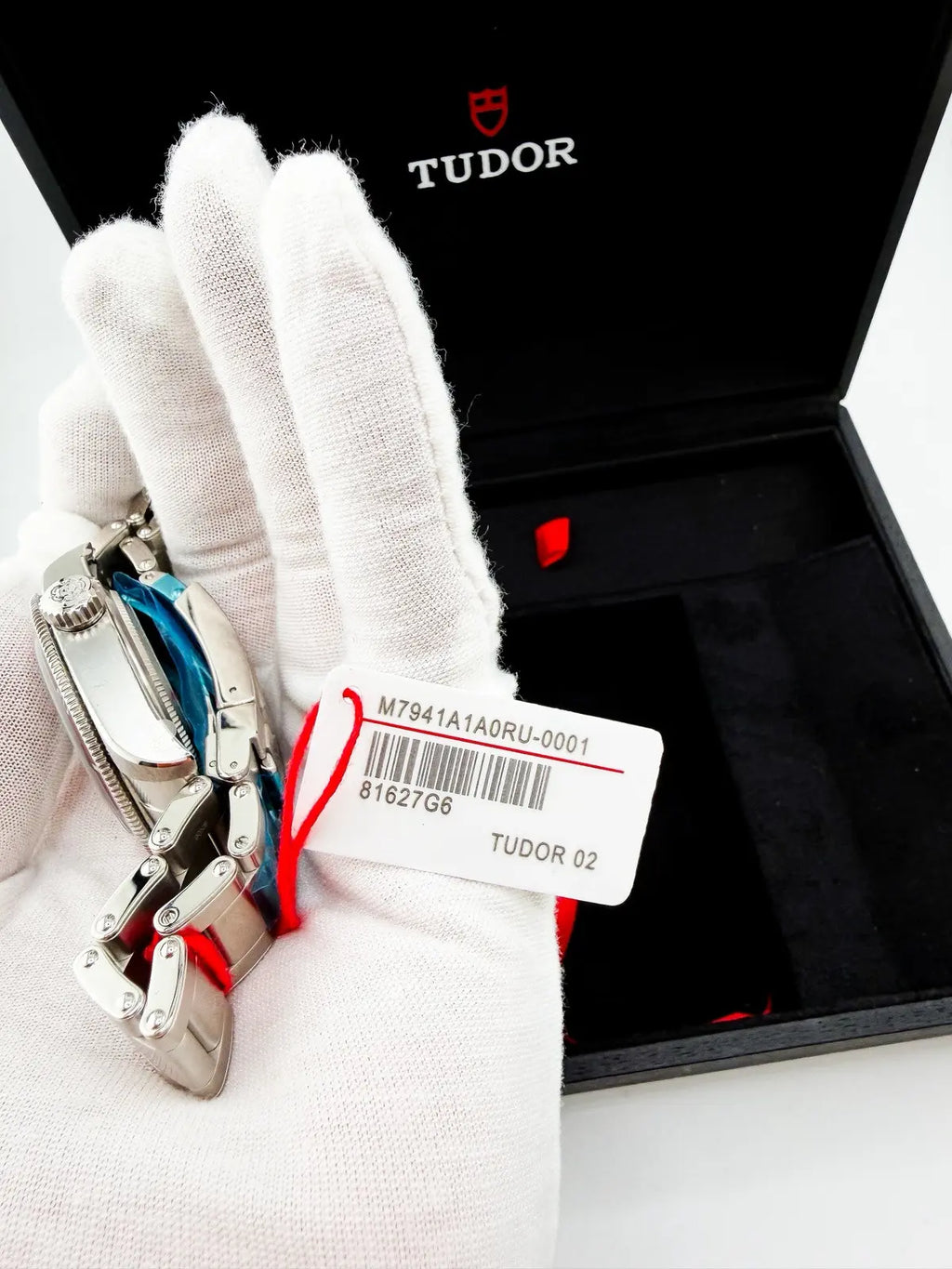 Tudor Back Bay MT5602-U 41mm Steel Case Steel Bracelet