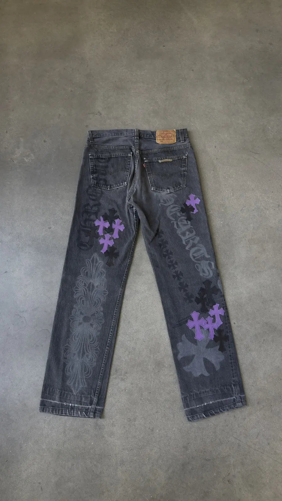 Chrome Hearts Levi's Cross Patch Stencil Jeans