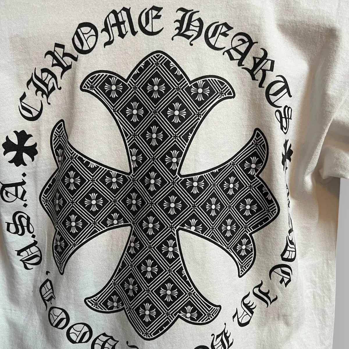 Chrome Hearts Monogram Seal Cross Pocket Tee