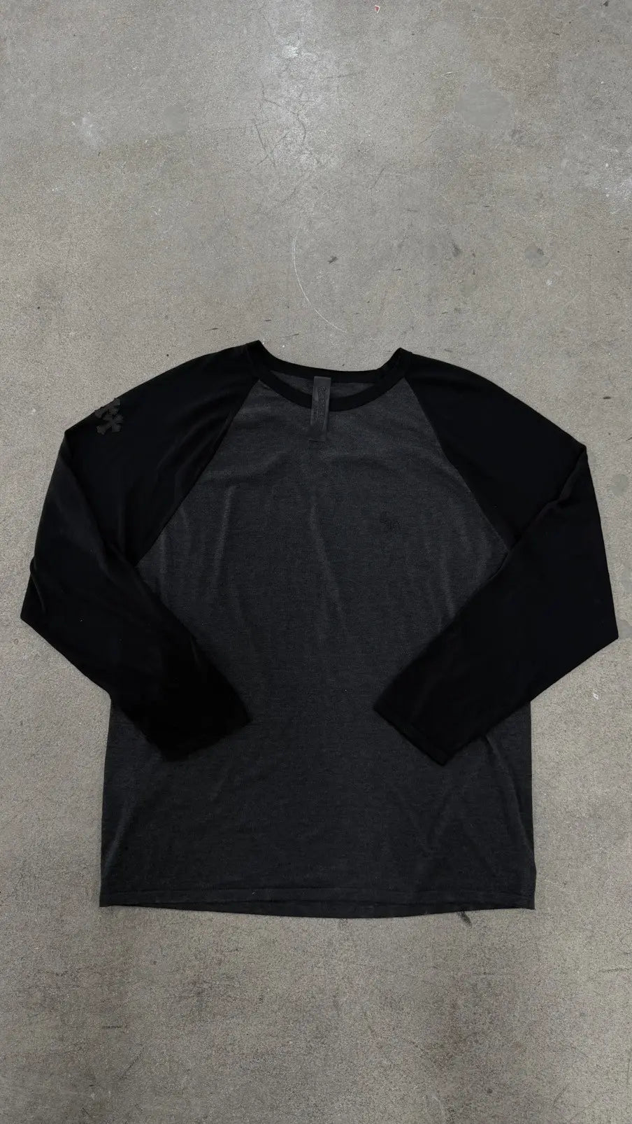 Chrome Hearts Cross Patch Silk Raglan Long Sleeve Tee