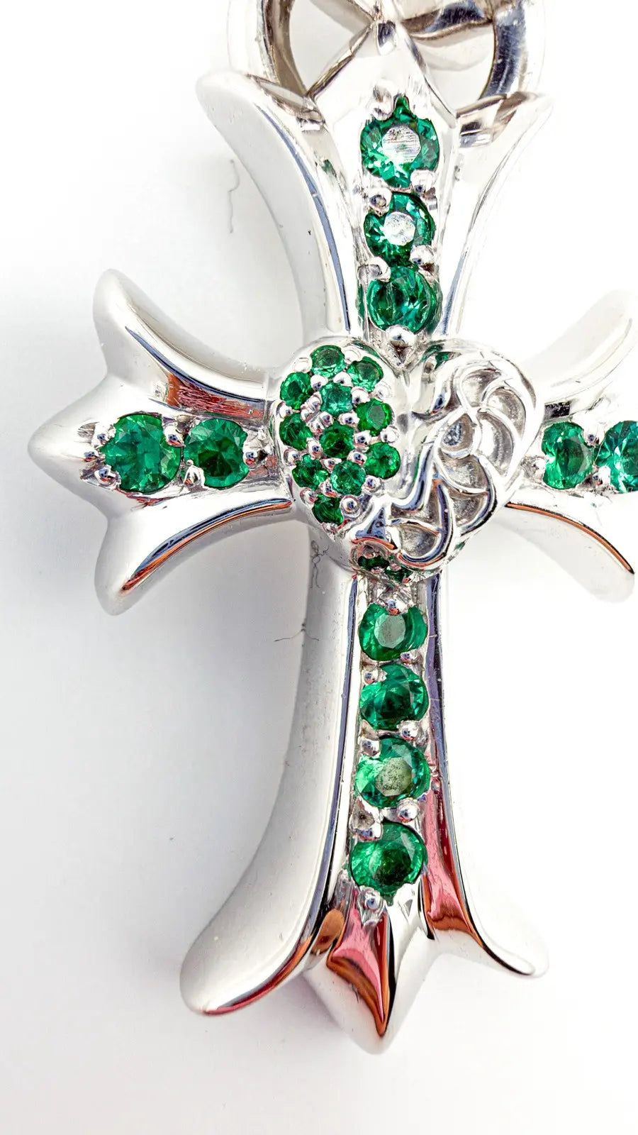 Chrome Hearts 18K White Gold Emerald Vine Cross Pendant Chrome Hearts