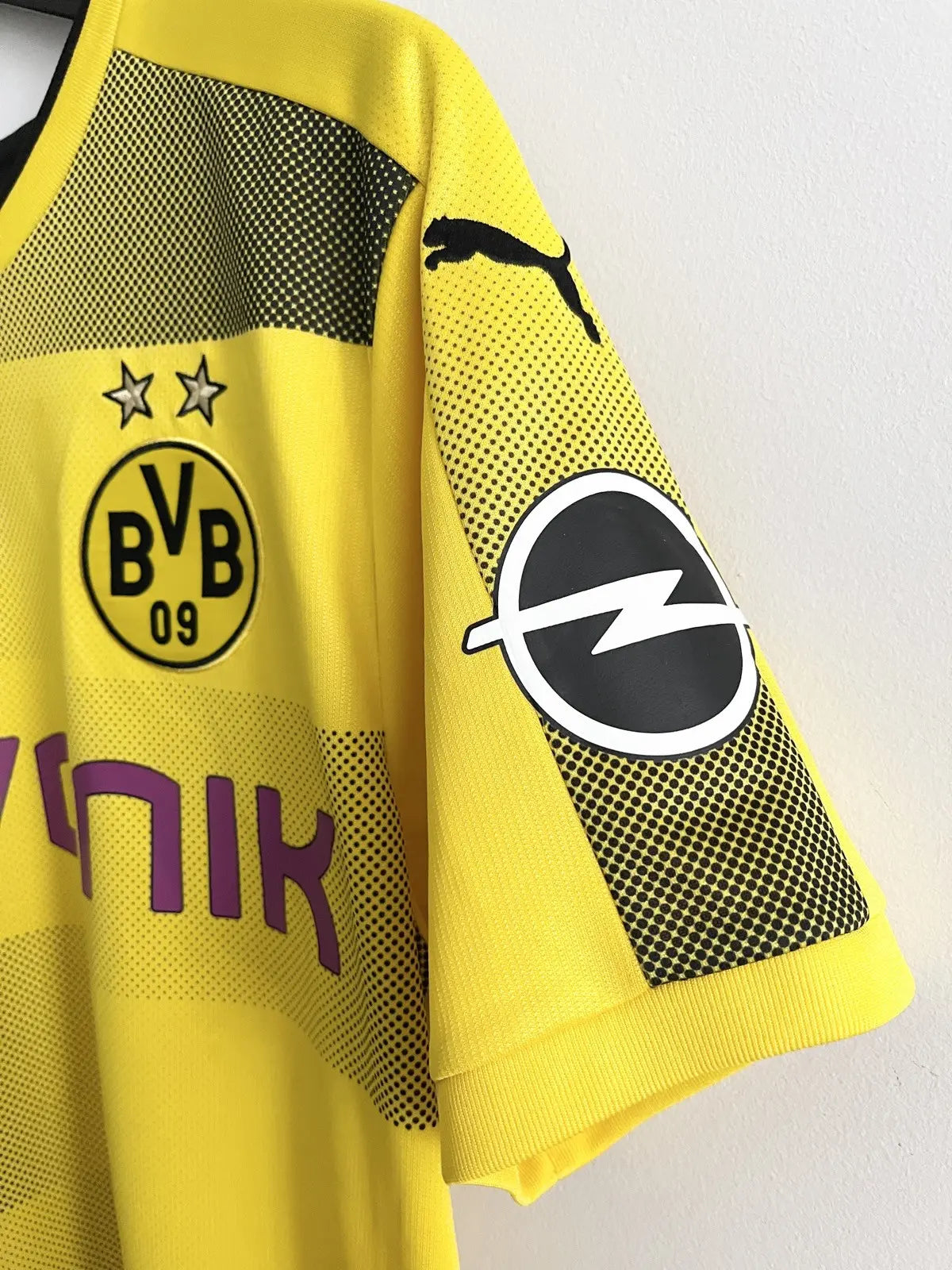 2017-18 Borussia Dortmund Home Jersey #22 Pulisic